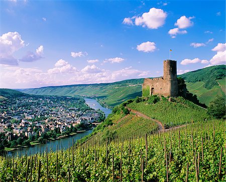 fiume mosel - Germany, Rhineland-Palatinate, Landshut casle Fotografie stock - Rights-Managed, Codice: 862-05997787