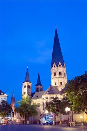 Europe, Germany, Westphalia, North Rhineland, Bonn, Bonn Minster Papal basilica Stock Photo - Rights-Managed, Code: 862-05997826