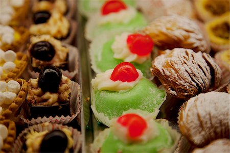 simsearch:862-05997928,k - Italy, Tuscany, Lucca. Typical  Italian delicacies Stock Photo - Rights-Managed, Code: 862-05997910