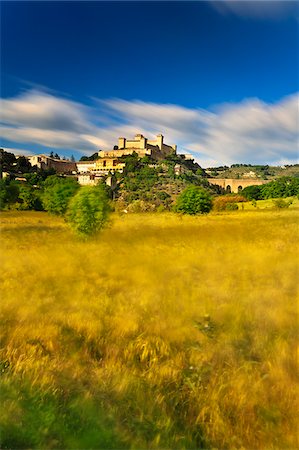 Italy, Umbria, Perugia district, Spoleto, Rocca Albornoz Stock Photo - Rights-Managed, Code: 862-05998080