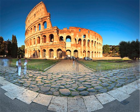 The Colosseum, roman forum, Rome, Lazio, Italy, Europe. Foto de stock - Con derechos protegidos, Código: 862-05998261