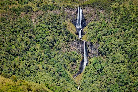 The longest waterfalls in Kenya are the Karuru Falls in the Aberdare National Park. Stock Photo - Rights-Managed, Code: 862-05998416