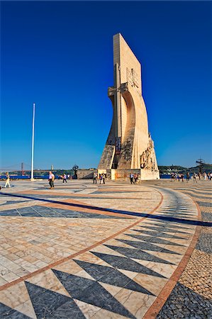 square portugal - Portugal, Distrito de Lisboa, Lisbon, Belém, Monument to the Discoveries. Stock Photo - Rights-Managed, Code: 862-05998863