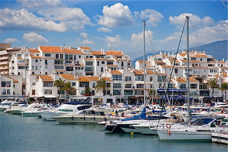 simsearch:862-03711468,k - Puerto Banus, one of the most luxury ports in Spain, Costa del Sol, MArbella, Andalusia, Spain Foto de stock - Con derechos protegidos, Código: 862-05999345