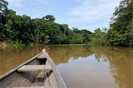 simsearch:862-06541038,k - Boat on the Amazon River, near Puerto Narino, Colombia Foto de stock - Con derechos protegidos, Código: 862-06541031