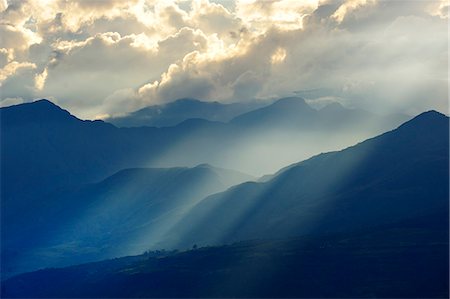 simsearch:862-06541149,k - Andes mountains behind the Colonial Town of Barichara, Colombia, South America Fotografie stock - Rights-Managed, Codice: 862-06541180