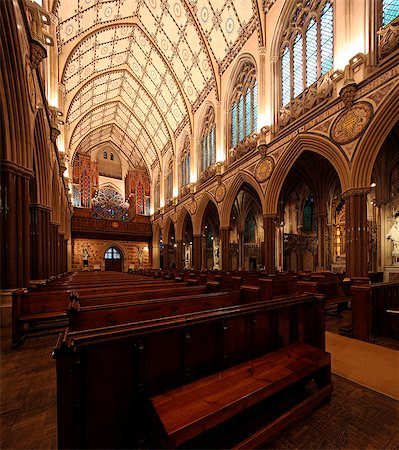 The Church Of The Immaculate Conception is located in Farm Street in Mayfair, London, England Fotografie stock - Rights-Managed, Codice: 862-06541388