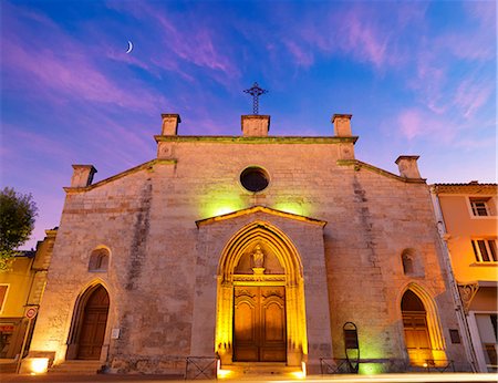 saint-florent - France, Provence, Orange, Eglise Saint Florent at dusk Photographie de stock - Rights-Managed, Code: 862-06541554