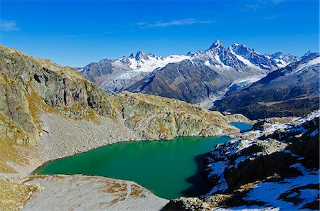 emerald green - Europe, France, French Alps, Haute Savoie, Chamonix, Lac Blanc Foto de stock - Con derechos protegidos, Código: 862-06541572