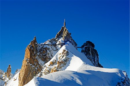 simsearch:862-06825474,k - Europe, France, French Alps, Haute Savoie, Chamonix, Aiguille du Midi Foto de stock - Con derechos protegidos, Código: 862-06541646