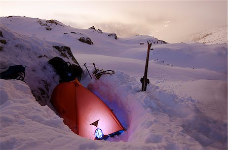 simsearch:862-06541586,k - Europe, France, French Alps, Haute Savoie, Chamonix, winter camping Foto de stock - Con derechos protegidos, Código: 862-06541689