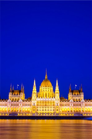 parliament building - Europe, Hungary, Budapest, Hungarian Parliament Building, Unesco Banks of the Danube World Heritage Site Photographie de stock - Rights-Managed, Code: 862-06541898