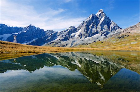 Europe, Italy, Aosta Valley, Monte Cervino , The Matterhorn, Breuil Cervinia Fotografie stock - Rights-Managed, Codice: 862-06541978