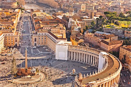 rome - Cityscape from dome, St peters Square, Rome, Lazio, Italy, Europe. Foto de stock - Con derechos protegidos, Código: 862-06541988