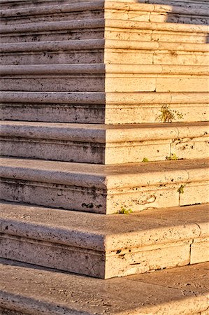 forum romain - detail of roman stairs. Rome, Lazio, Italy, Europe Photographie de stock - Rights-Managed, Code: 862-06542014