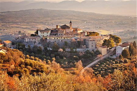 Italy, Umbria, Perugia district, Giano dellUmbria. Foto de stock - Con derechos protegidos, Código: 862-06542044