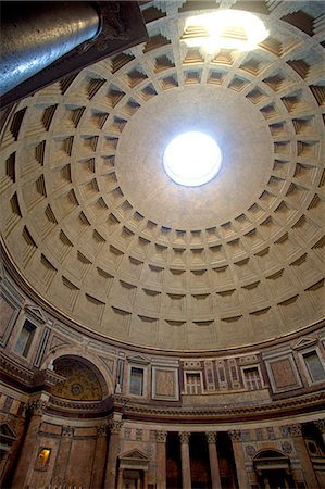 pantheon capital - Rome, Lazio, Italy, Detail of cupola interior at the Pantheon. Unesco Stock Photo - Rights-Managed, Code: 862-06542073