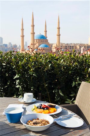 Lebanon, Beirut. Breakfast at the Le Gray Hotel. Fotografie stock - Rights-Managed, Codice: 862-06542327