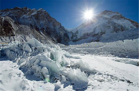 Asia, Nepal, Himalayas, Sagarmatha National Park, Solu Khumbu Everest Region, ice pinnacles near Everest Base Camp Foto de stock - Con derechos protegidos, Código: 862-06542425