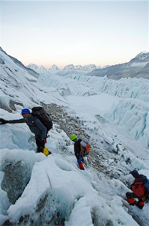 simsearch:862-03351977,k - Asia, Nepal, Himalayas, Sagarmatha National Park, Solu Khumbu Everest Region, the Khumbu icefall on Mt Everest Foto de stock - Con derechos protegidos, Código: 862-06542435