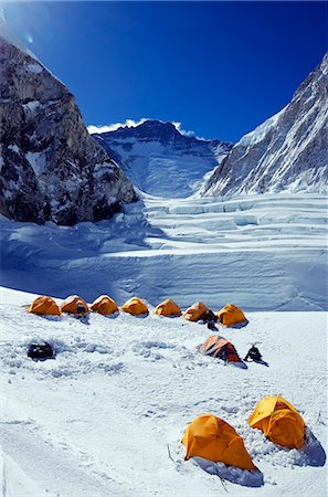 Asia, Nepal, Himalayas, Sagarmatha National Park, Solu Khumbu Everest Region, tents at Camp 1 on Mt Everest Foto de stock - Con derechos protegidos, Código: 862-06542461