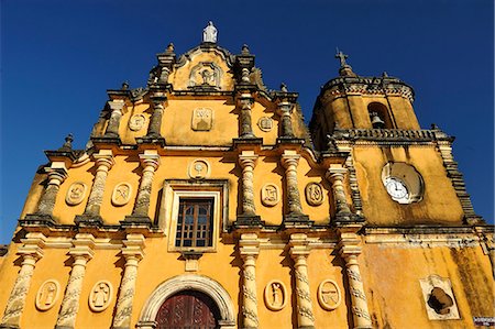 Iglesia de la Recoeccion, Leon, Nicaragua, Central America Foto de stock - Con derechos protegidos, Código: 862-06542507