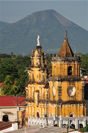 Iglesia de la Recoeccion, Leon, Nicaragua, Central America Foto de stock - Con derechos protegidos, Código: 862-06542519