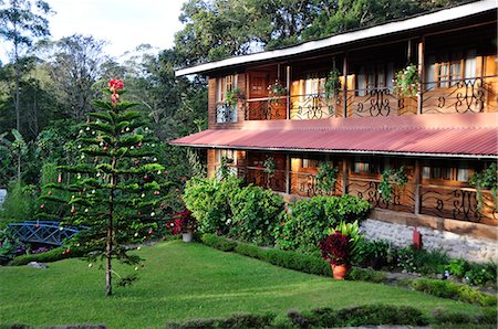 simsearch:862-06542651,k - Hotel in Volcan, Panama, Central America Foto de stock - Con derechos protegidos, Código: 862-06542649