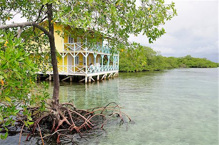 Hotel on stilts at Bastimentos Island, Bocas del Toro, Panama, Central America Stock Photo - Rights-Managed, Code: 862-06542661