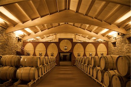 Bodegas Gomez Cruzado wine cellar, Haro, La Rioja, Spain, Europe Foto de stock - Con derechos protegidos, Código: 862-06542917