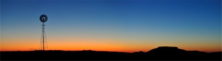 simsearch:862-06543405,k - Old west windmill at sunset, Pawnee National Grassland, Colorado, USA Foto de stock - Direito Controlado, Número: 862-06543358