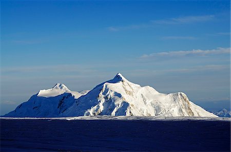 simsearch:862-06543335,k - USA, United States of America, Alaska, Denali National Park, Mt Huntington Foto de stock - Con derechos protegidos, Código: 862-06543352