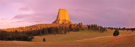 simsearch:862-06543405,k - Devils Tower National Monument, Wyoming, USA Foto de stock - Direito Controlado, Número: 862-06543380