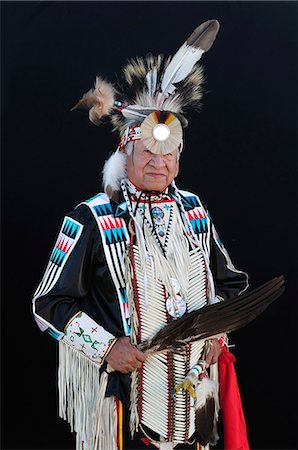 Native Indian Man, Lakota South Dakota, USA MR Fotografie stock - Rights-Managed, Codice: 862-06543402