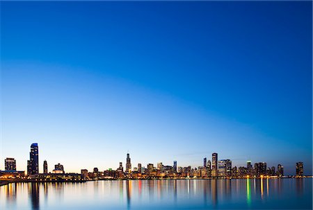 USA, Illinois, Chicago. The City Skyline from near the Shedd Aquarium. Photographie de stock - Rights-Managed, Code: 862-06543415