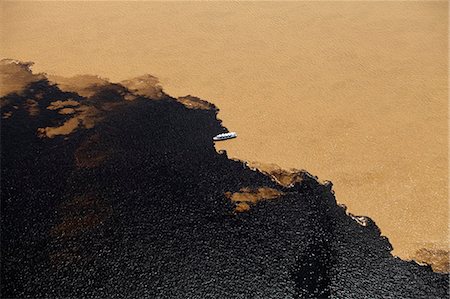 South America, Brazil, Amazonas state, Meeting of the waters   meeting of the Amazon and Negro rivers Foto de stock - Direito Controlado, Número: 862-06675823