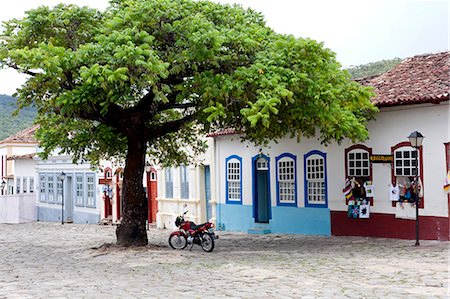 South America, Brazil, Goias, Cidade de Goias, view of Portuguese colonial houses on the Praca Brasil Caiado in the UNESCO World Heritage city of Old Goias Stock Photo - Rights-Managed, Code: 862-06676000