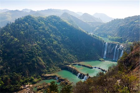 China, Yunnan, Jiulong.  The Nine Dragons Waterfalls at Jiulong. Fotografie stock - Rights-Managed, Codice: 862-06676204