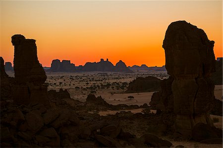 simsearch:862-06676456,k - Chad, Abaike, Ennedi, Sahara. Weathered sandstone columns at sunrise. Stock Photo - Rights-Managed, Code: 862-06676453