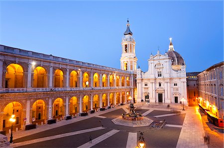 fountain - Italy, Marche, Ancona district, Loreto, Sanctuary of Madonna di Loreto Stock Photo - Rights-Managed, Code: 862-06676938