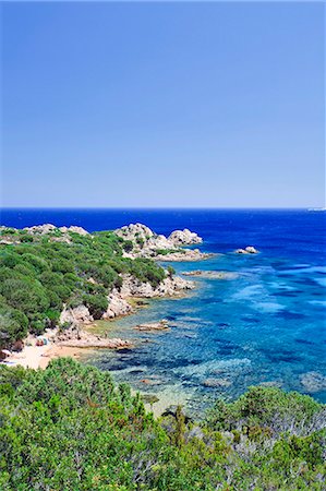 sardinia - Italy, Sardinia, Olbia Tempio district, Parco Nazionale Arcipelago di la Maddalena. La Maddalena. cala Spalmatore Foto de stock - Con derechos protegidos, Código: 862-06676985