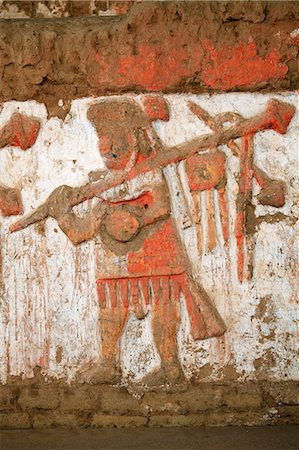 simsearch:862-06677309,k - South America, Peru, La Libertad, Trujillo, detail of a mural on the Moche Temple of the Moon showing a moche priest or warrior with a mace or spear Photographie de stock - Rights-Managed, Code: 862-06677316