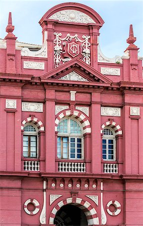 simsearch:862-06677477,k - Detail of a beautiful 1906 era building, which housed Cargills, a grand department store to serve British Planters and Colonial Administrators with every imported luxury, Colombo, Sri Lanka Foto de stock - Direito Controlado, Número: 862-06677477