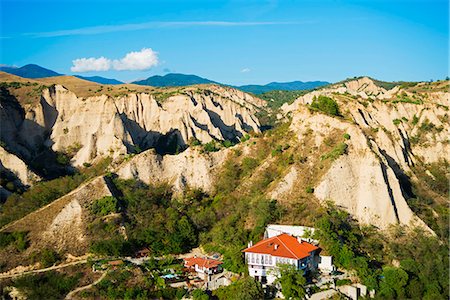simsearch:862-06824996,k - Europe, Bulgaria, Melnik, houses in a sandstone landscape Stock Photo - Rights-Managed, Code: 862-06825010