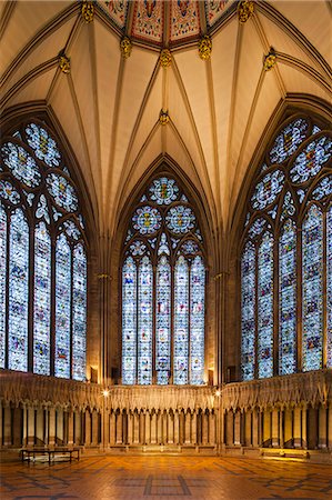 simsearch:862-06825390,k - United Kingdom, England, North Yorkshire, York. The Chapter House at York Minster. The largest of it's kind in the UK without a central column. Stock Photo - Rights-Managed, Code: 862-06825402