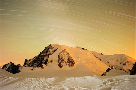 Europe, France, Haute Savoie, Rhone Alps, Chamonix Valley, star trails over Mont Blanc (4810m) Stock Photo - Rights-Managed, Code: 862-06825445