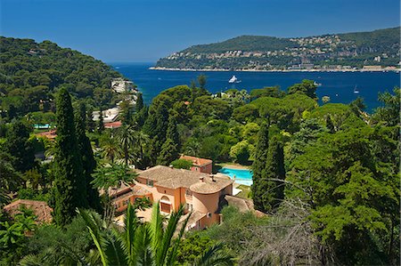 simsearch:862-06825523,k - Villa in Saint Jean Cap Ferrat, Cote d'Azur, Alpes-Maritimes, Provence-Alpes-Cote d'Azur, Frankreich Photographie de stock - Rights-Managed, Code: 862-06825514