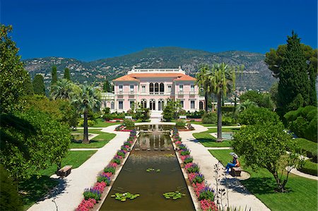 provencal - Villa Ephrussi de Rothschild, Cap Ferrat, Cote d'Azur, Alpes-Maritimes, Provence-Alpes-Cote d'Azur, France Foto de stock - Con derechos protegidos, Código: 862-06825513