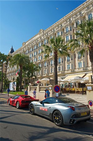 simsearch:862-06825523,k - Hotel Carlton, Croisette in Cannes, Cote d'Azur, Provence-Alpes-Cote d'Azur, France Photographie de stock - Rights-Managed, Code: 862-06825539