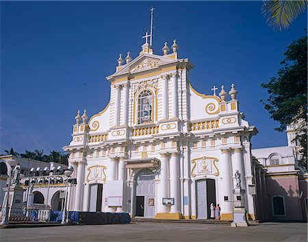 simsearch:862-06825839,k - Asia, India, Tamil Nadu, Pondicherry. Church of Our Lady of the Immaculate Conception. Foto de stock - Con derechos protegidos, Código: 862-06825779